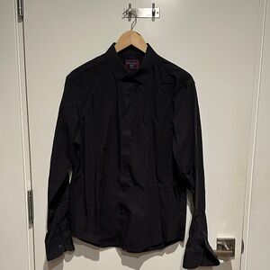 UNTUCKit Men's Black Dress Shirt - Classic Button Front